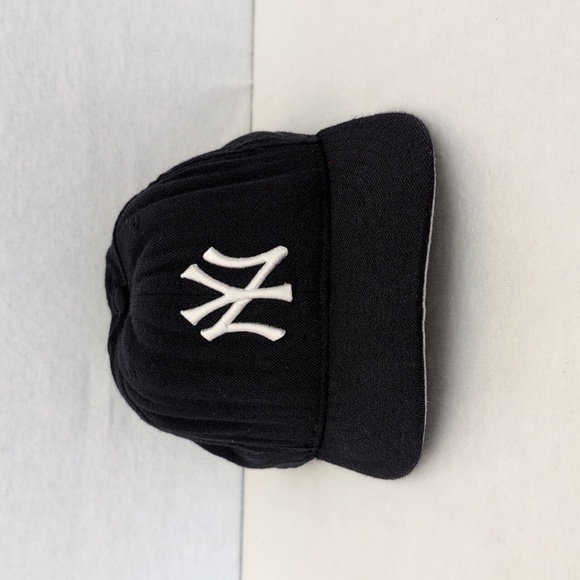 Vintage NY Yankees Baseball Hat 7 1/8 New Era Pro Model Diamond Collection Wool - Picture 1 of 8